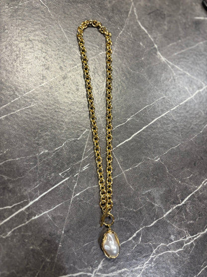 Pearl Chunky Necklace