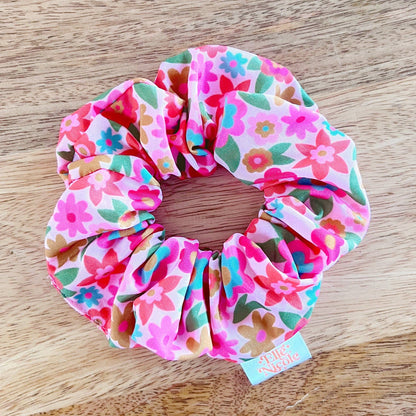 Scrunchie - Garden Party Pattern